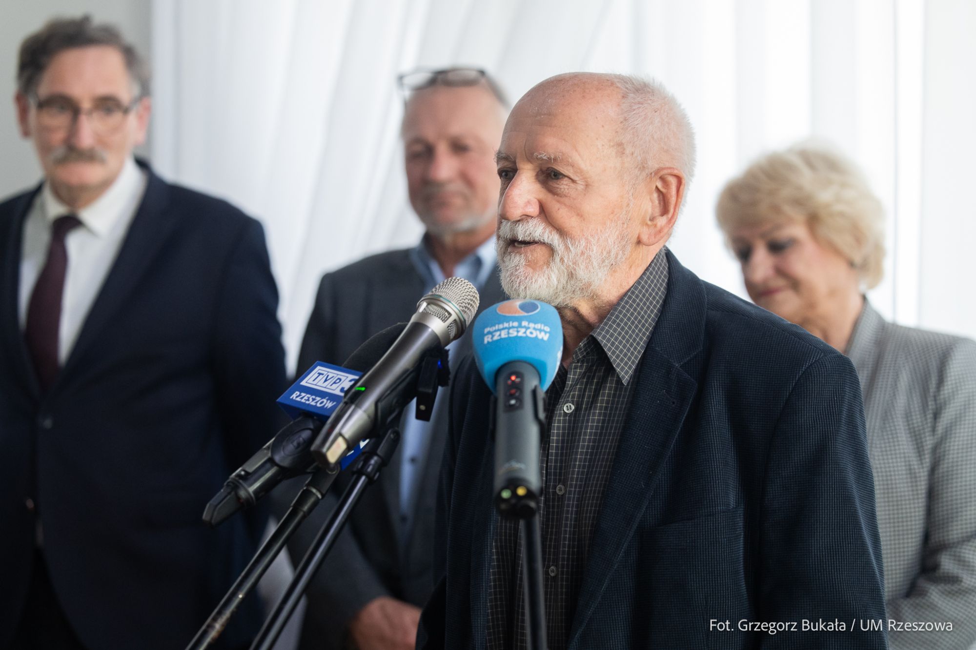 zdjęcie ze spotkania przedstawicieli Rzeszowskiego Podkarpackiego Związku Żeglarskiego z Prezydentem Miasta Rzeszowa, fot. Grzegorz Bukała, Urząd Miasta Rzeszowa